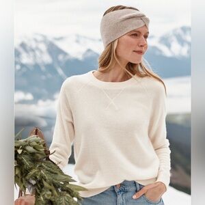Garnet Hill Essential Washable-Cashmere Sweatshirt in Bisque White Sz M